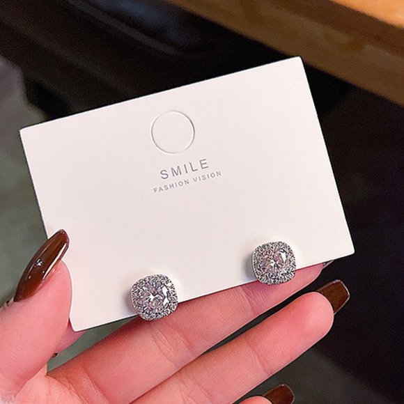 Last Pair💕Zircon Stone Stud Earrings - Picture 3 of 10